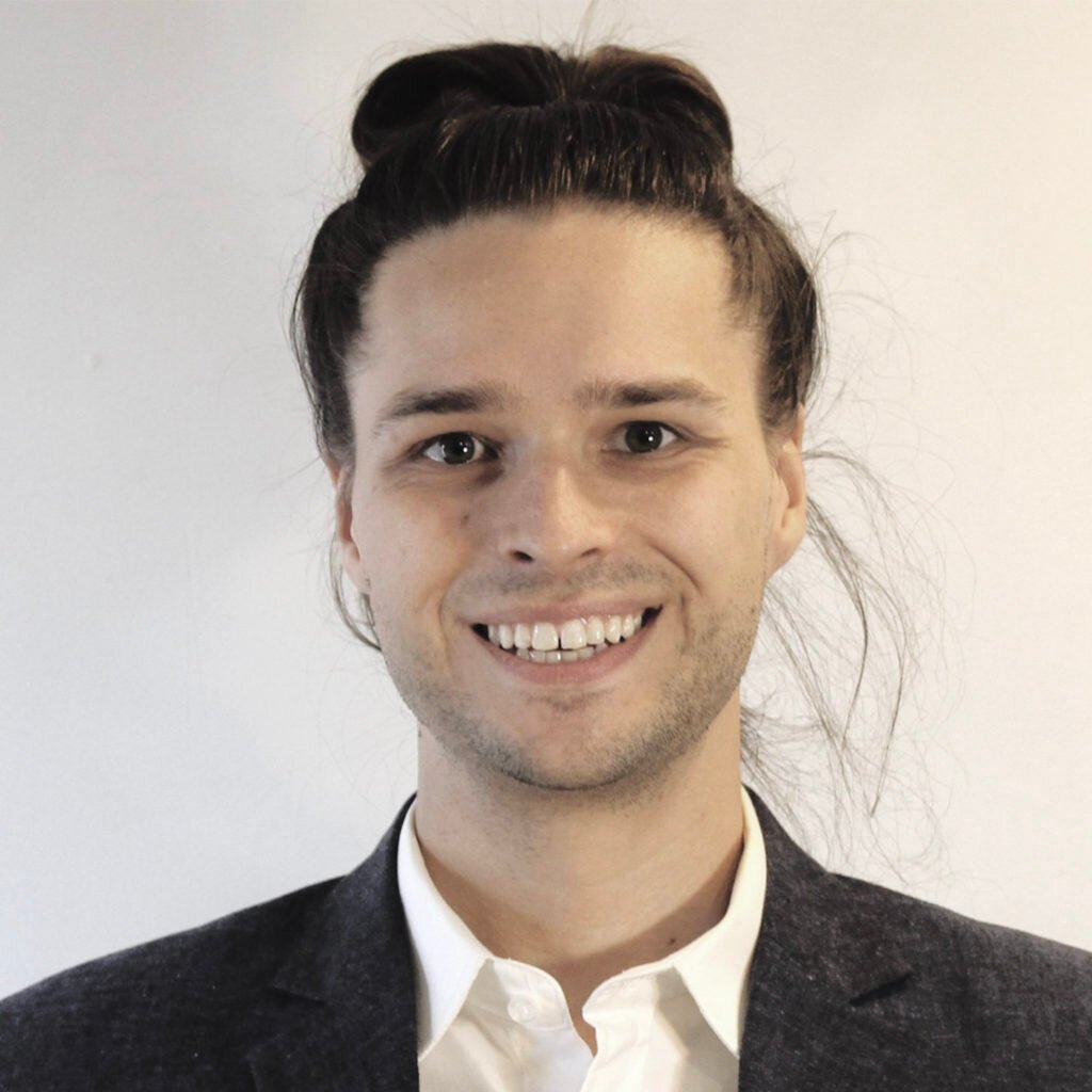 Headshot of Declan Oller