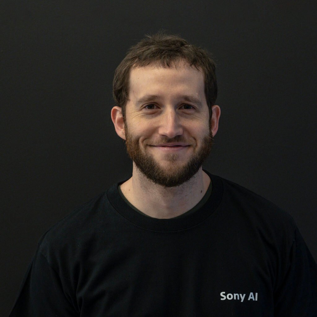 Headshot of Samuel Barrett