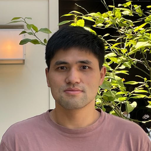 Headshot of Shoukang Hu