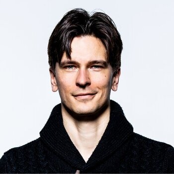 Headshot of Tarek Besold